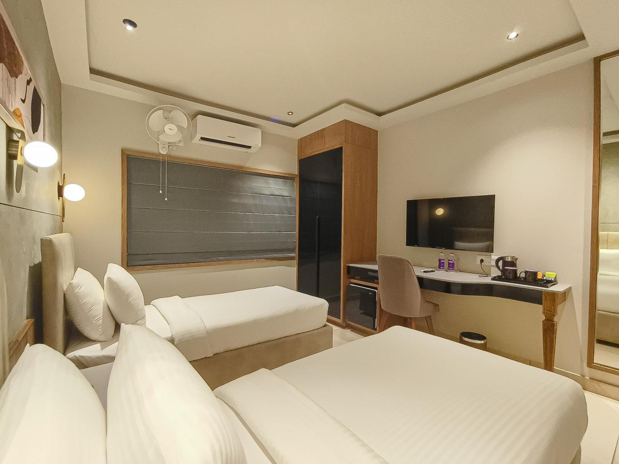 Olive Hotel Le Opera By Embassy Group Bangalore Eksteriør bilde