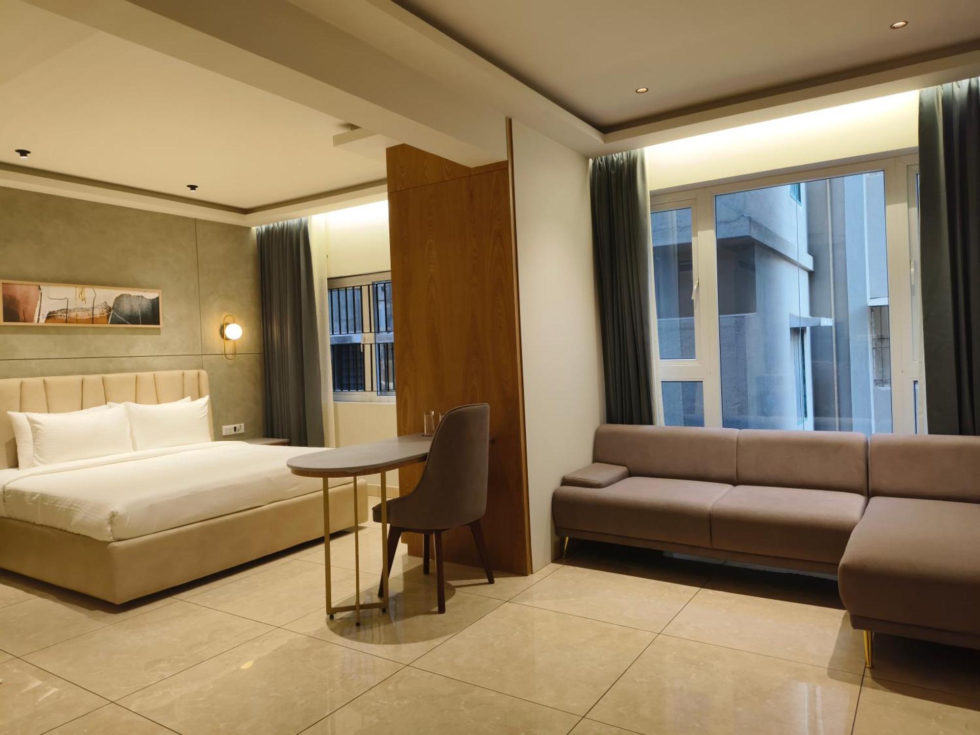 Olive Hotel Le Opera By Embassy Group Bangalore Eksteriør bilde