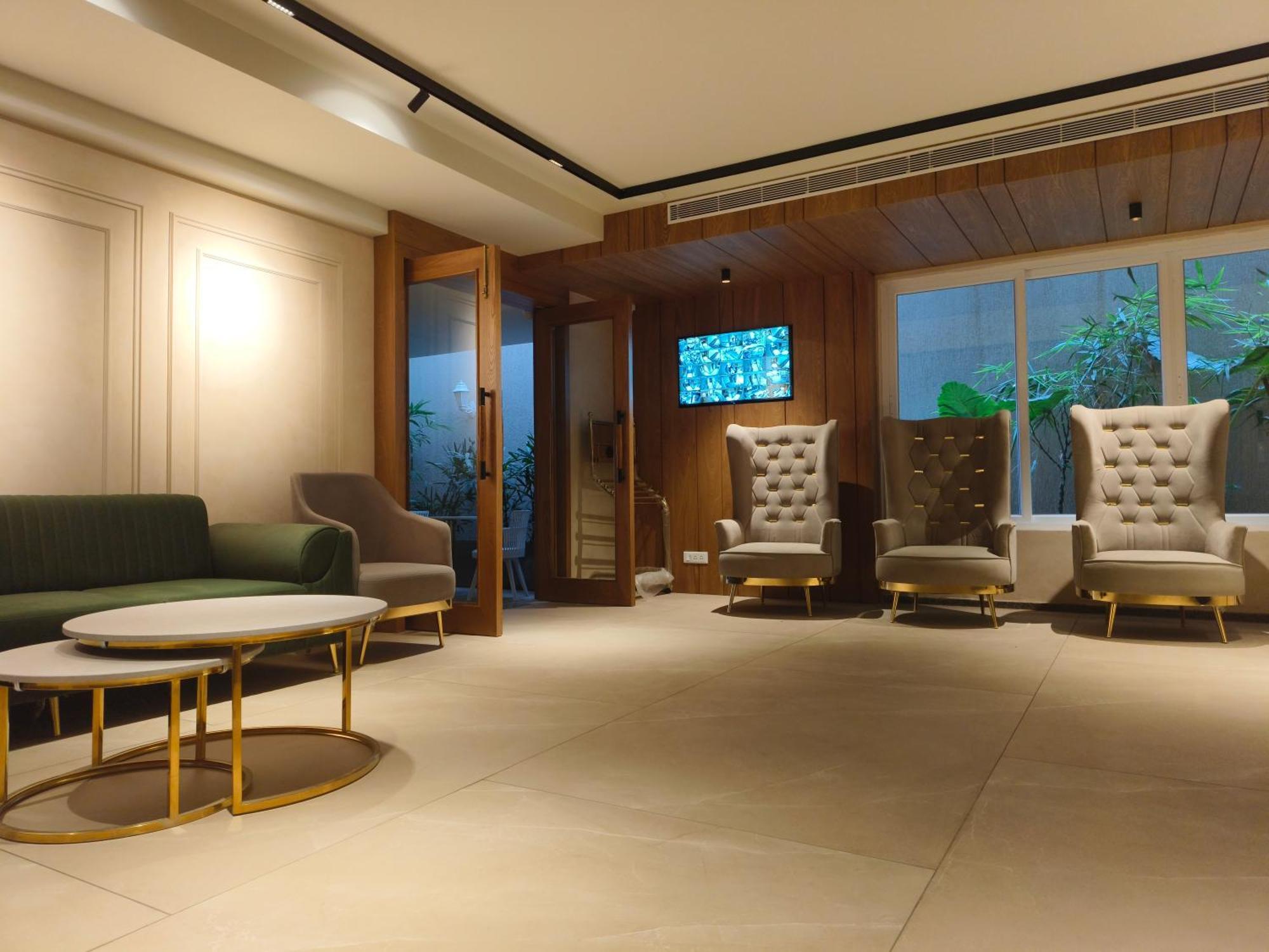 Olive Hotel Le Opera By Embassy Group Bangalore Eksteriør bilde